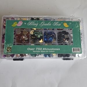 NEW Sealed Bling Goodie Box with Over 750 Rhinestones Rainbow